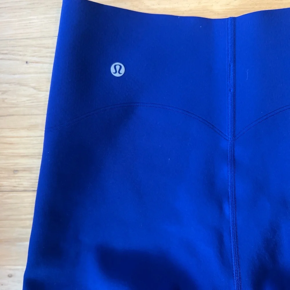 lululemon athletica Glow Up Super High Rise leggings 28” Size 8 Deep Sea Blue - Picture 4 of 9